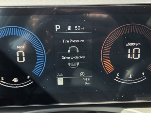 New 2026 Hyundai Tucson SEL image 17