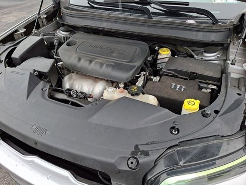 Certified 2021 Jeep Cherokee Latitude Plus image 33