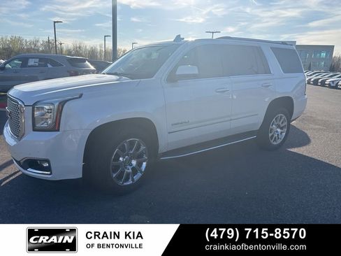 Used 2016 GMC Yukon Denali image 5