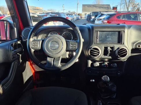 Used 2017 Jeep Wrangler Unlimited Sport w/ Quick Order Package 23S image 8