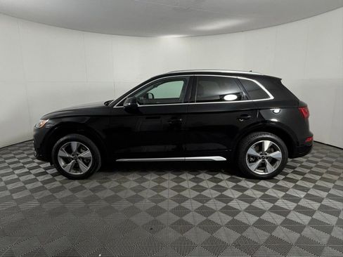 Used 2023 Audi Q5 Premium w/ Convenience Package AWD/4WD image 5