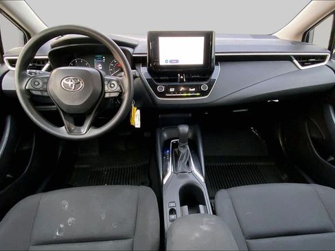 Used 2025 Toyota Corolla LE FWD image 15