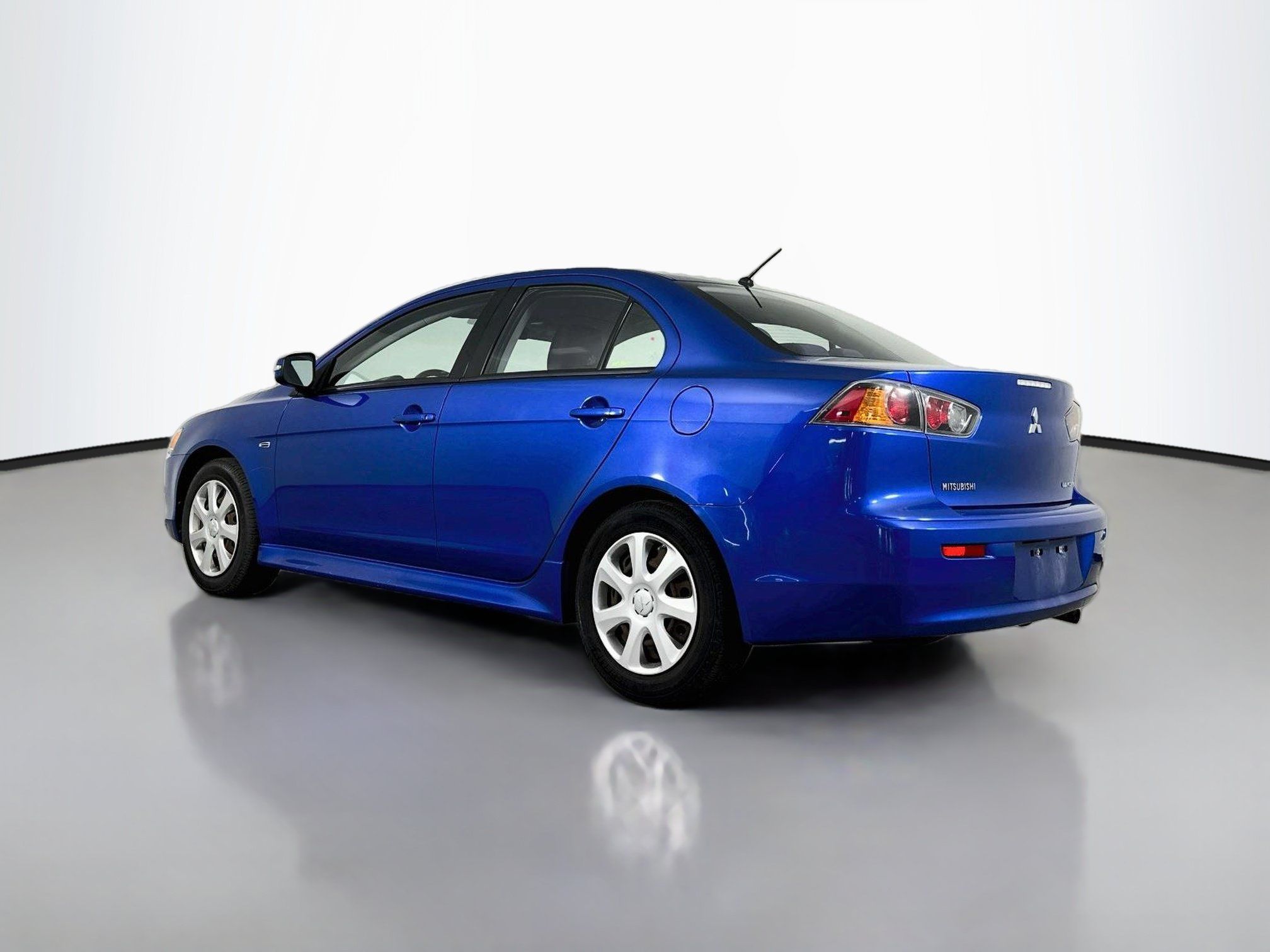 Used 2015 Mitsubishi Lancer ES FWD image 5