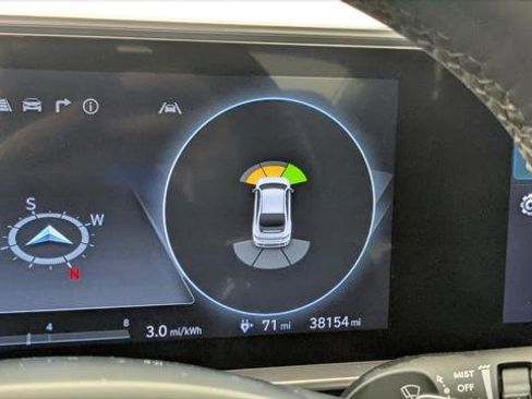 Used 2024 Hyundai Ioniq 6 SE image 32