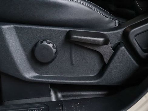 New 2025 Ford Bronco Badlands image 23