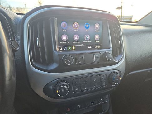 Used 2021 Chevrolet Colorado LT w/ LT Convenience Package image 22