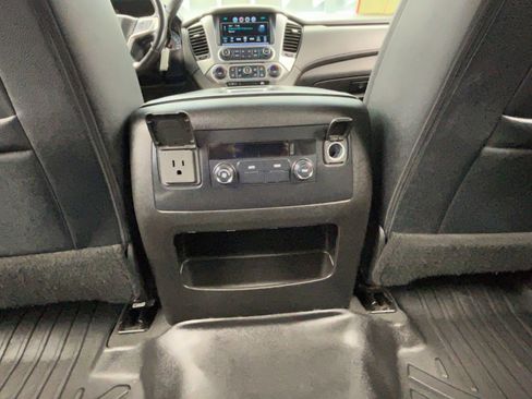 Used 2019 GMC Yukon XL SLE w/ Convenience Package image 38