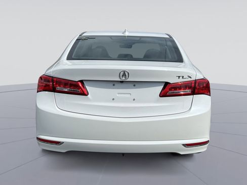 Used 2018 Acura TLX w/ Technology Package image 4
