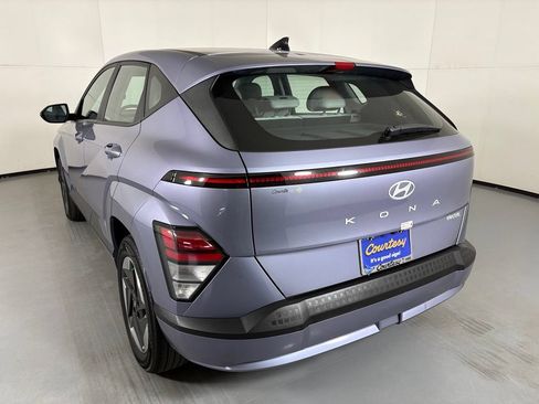 Used 2024 Hyundai Kona SE FWD image 6