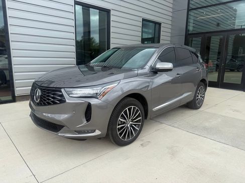 Used 2025 Acura RDX SH-AWD w/ Advance Package image 3