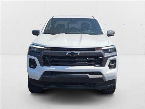New 2025 Chevrolet Colorado LT w/ LT Convenience Package image 6