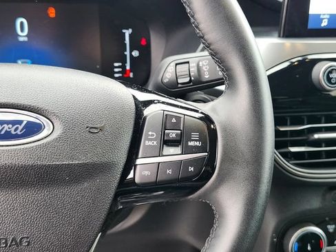 Certified 2023 Ford Escape Active AWD/4WD image 30