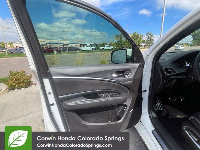 Used 2020 Acura MDX w/ Technology Package AWD/4WD image 13