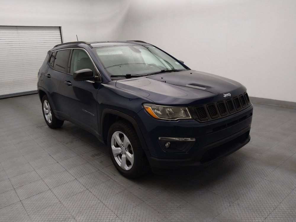 Used 2018 Jeep Compass Latitude w/ Popular Equipment Group FWD image 13