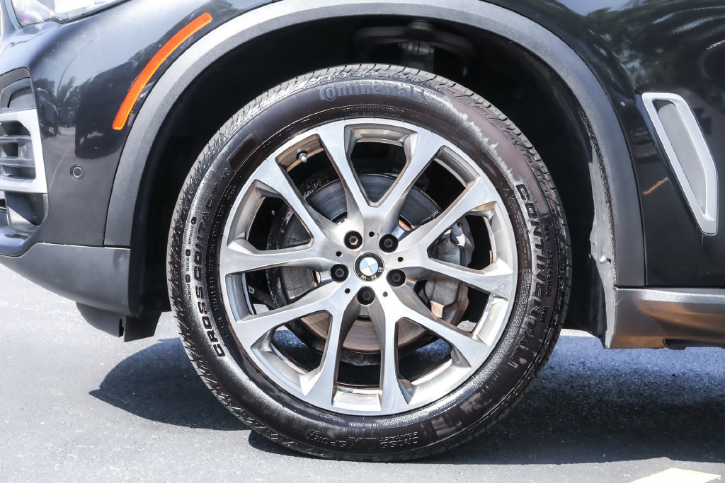 Used 2022 BMW X5 xDrive40i AWD/4WD image 18