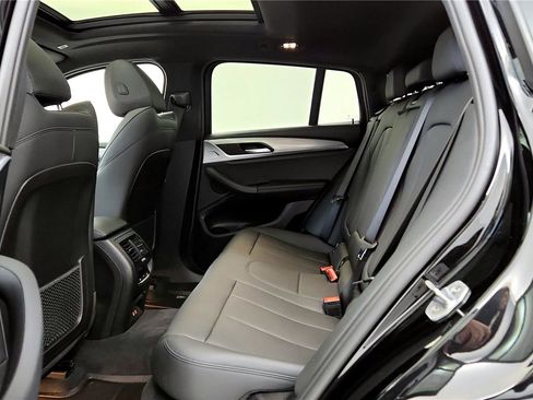 Used 2020 BMW X4 xDrive30i w/ Premium Package image 33