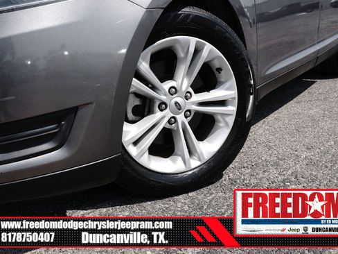 Used 2014 Ford Taurus SEL w/ Equipment Group 201A image 12