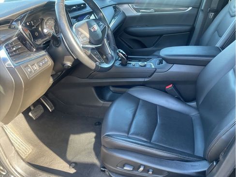 Used 2021 Cadillac XT5 Sportv image 4