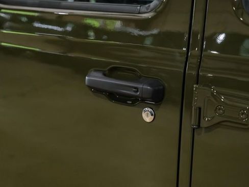 Used 2024 Jeep Wrangler Unlimited Rubicon 392 image 52