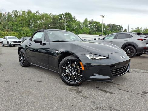 New 2026 MAZDA MX-5 Miata Grand Touring w/ Weather Package RWD image 1