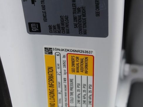 Used 2022 Chevrolet Suburban Z71 image 36