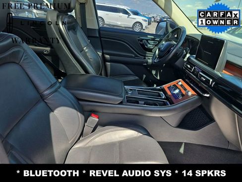 Used 2021 Lincoln Aviator Grand Touring w/ Class IV Trailer Tow Package image 10