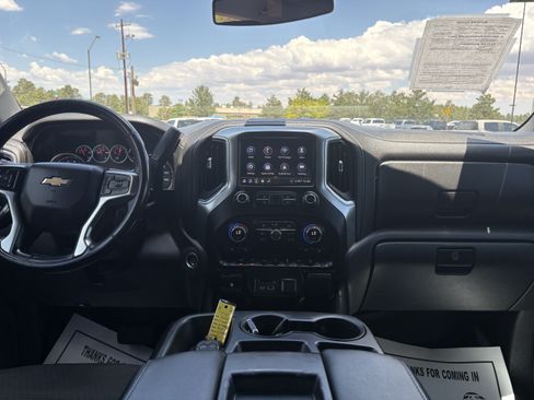 Used 2020 Chevrolet Silverado 1500 LT w/ Texas Edition AWD/4WD image 23