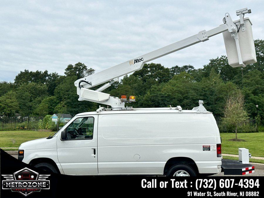 Used 2012 Ford E-350 and Econoline 350 Super Duty RWD image 14