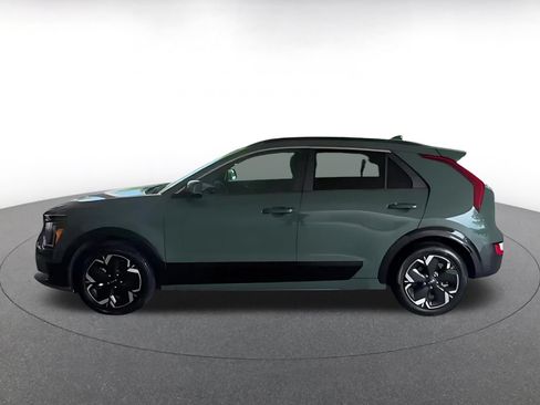 Used 2024 Kia Niro Wind FWD image 8