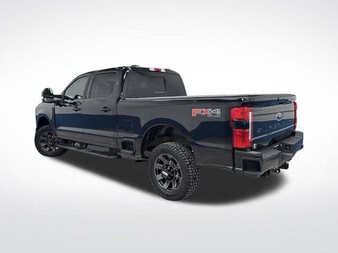 Used 2023 Ford F250 Lariat w/ Lariat Ultimate Package image 3