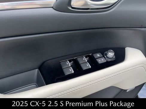 New 2025 MAZDA CX-5 AWD 2.5 S w/ Premium Plus Pkg image 7