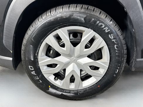 Used 2023 Toyota Corolla Cross L FWD image 36