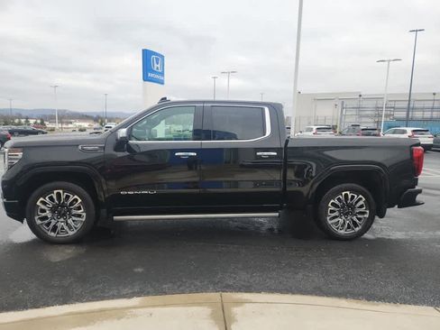 Used 2024 GMC Sierra 1500 Denali Ultimate image 5