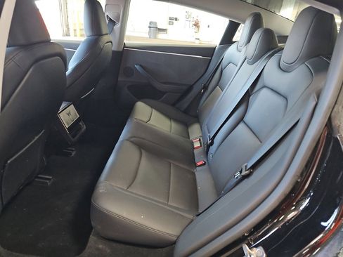 Used 2024 Tesla Model 3 Standard Range RWD image 8