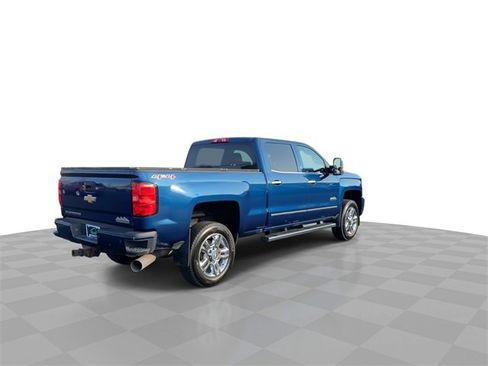 Certified 2016 Chevrolet Silverado 2500 High Country w/ Duramax Plus Package image 8