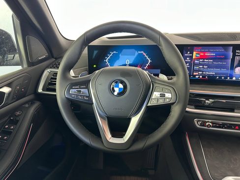Used 2026 BMW X5 sDrive40i w/ Climate Comfort Package RWD image 9