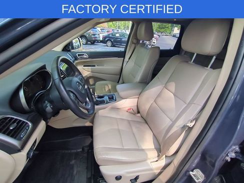 Certified 2020 Jeep Grand Cherokee Limited w/ Premium Lighting Group AWD/4WD image 16