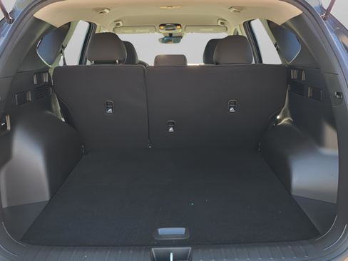 Certified 2023 Hyundai Tucson SE image 8