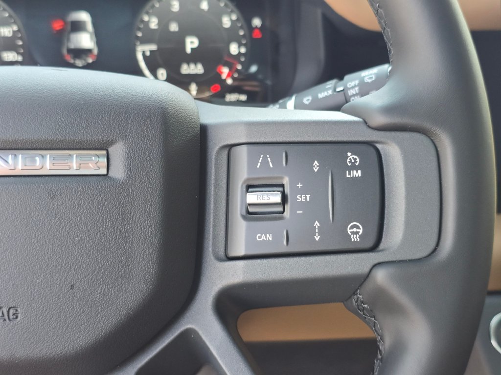 New 2026 Land Rover Defender 110 X-Dynamic SE AWD/4WD image 18