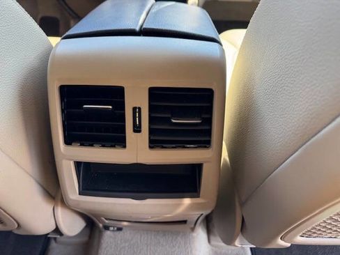 Used 2013 Mercedes-Benz ML 350 2WD image 25