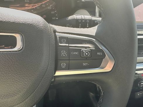Used 2024 Jeep Compass Limited AWD/4WD image 31