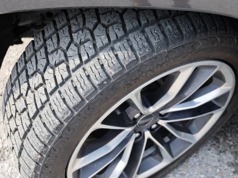 Used 2022 Jeep Wagoneer Series III w/ Premium Group I image 27