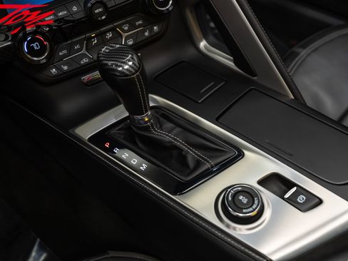 Used 2015 Chevrolet Corvette Z06 w/ 2LZ Preferred Equipment Group image 52