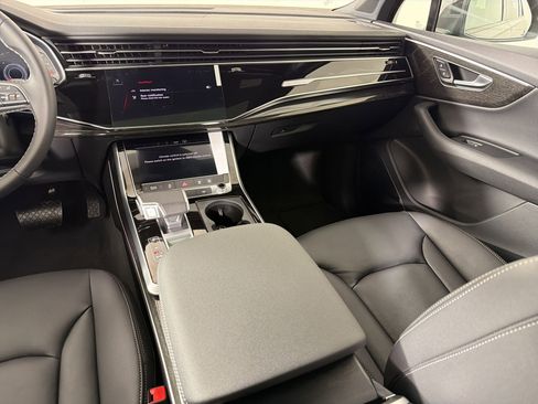 New 2026 Audi Q7 2.0T Premium image 28