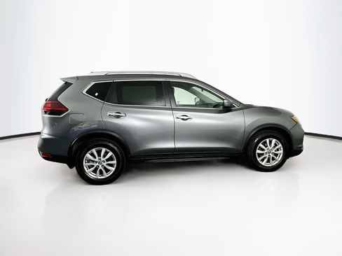 Used 2019 Nissan Rogue SV FWD image 10