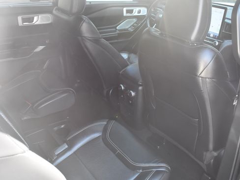 Used 2021 Ford Explorer ST w/ Equipment Group 401A AWD/4WD image 33