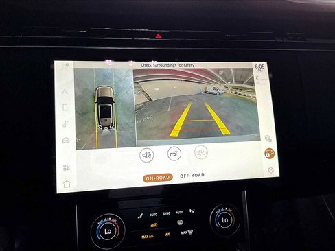 Used 2022 Land Rover Range Rover SE image 49