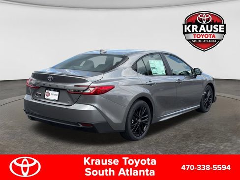 New 2026 Toyota Camry SE w/ Convenience Package FWD image 8
