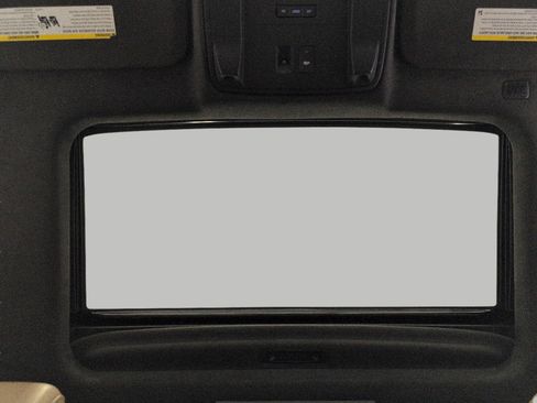 Used 2019 Cadillac Escalade ESV Platinum AWD/4WD image 8
