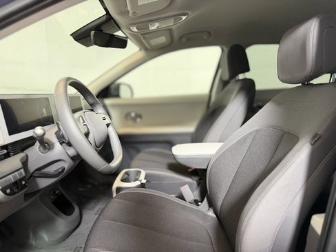 Used 2024 Hyundai Ioniq 5 SEL image 17